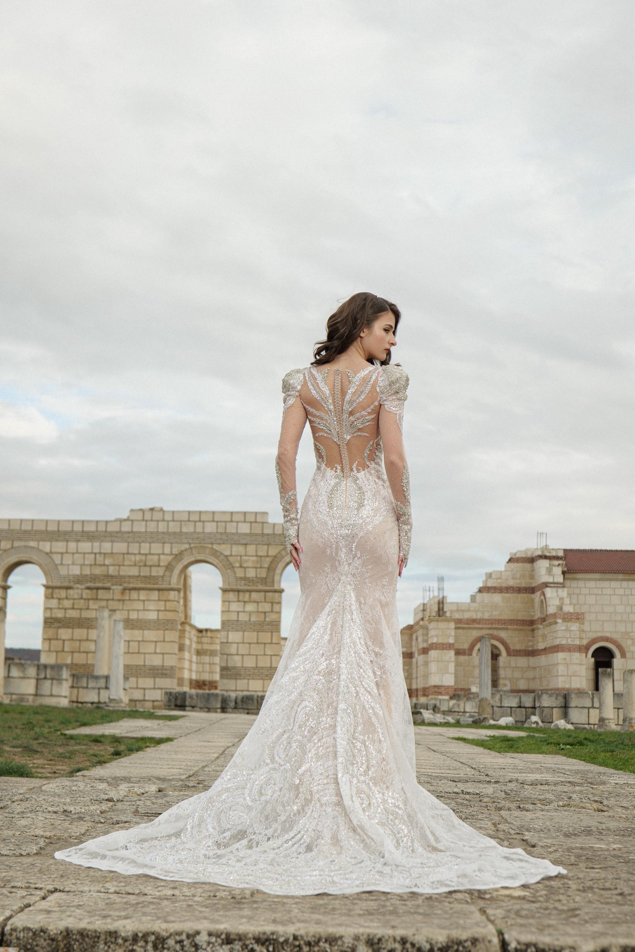 model - Zornitsa Gospodinova, photographer - George Kazakov